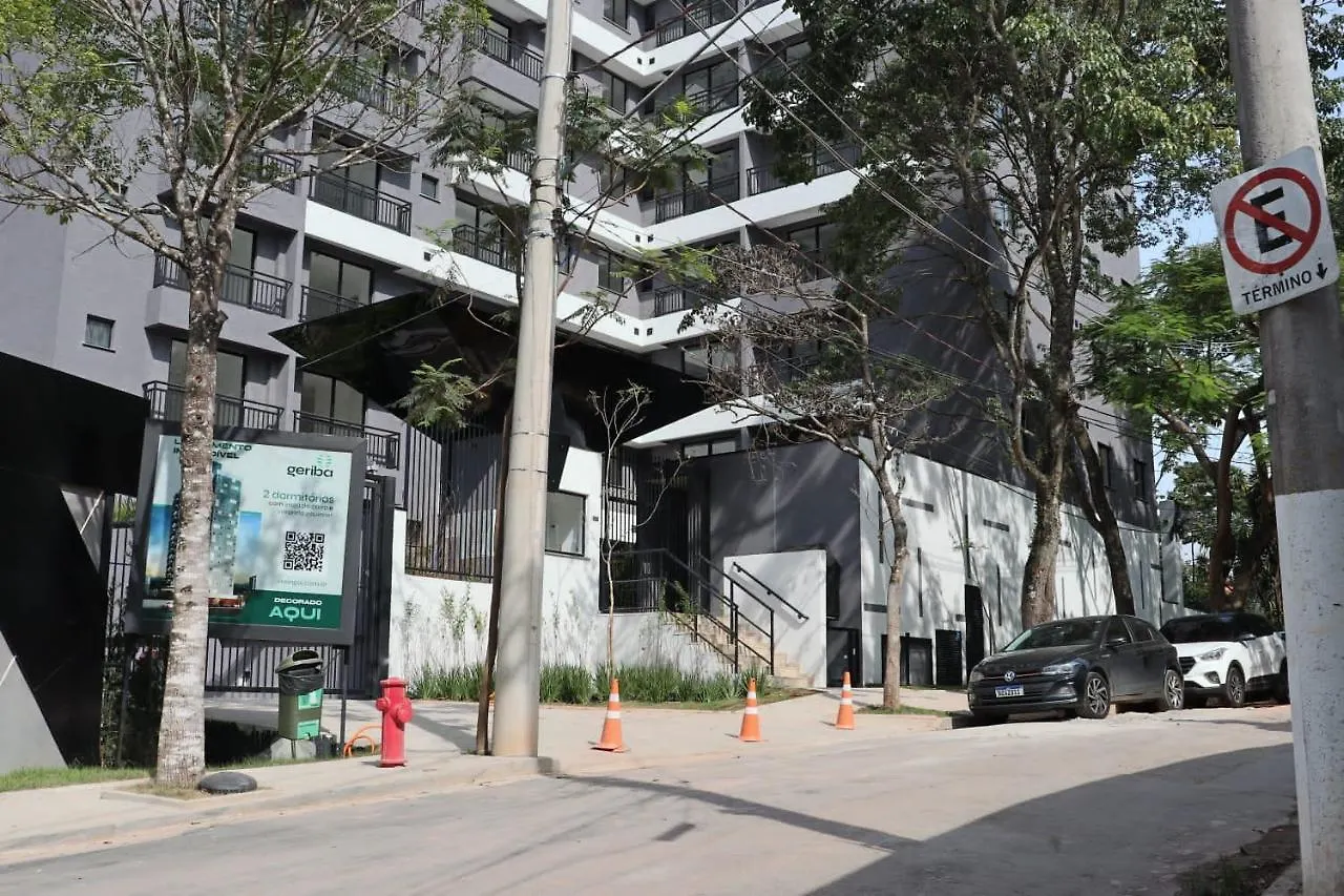 Studio Luxury Cidade Jardim / Sp Com Estacionamento contacts